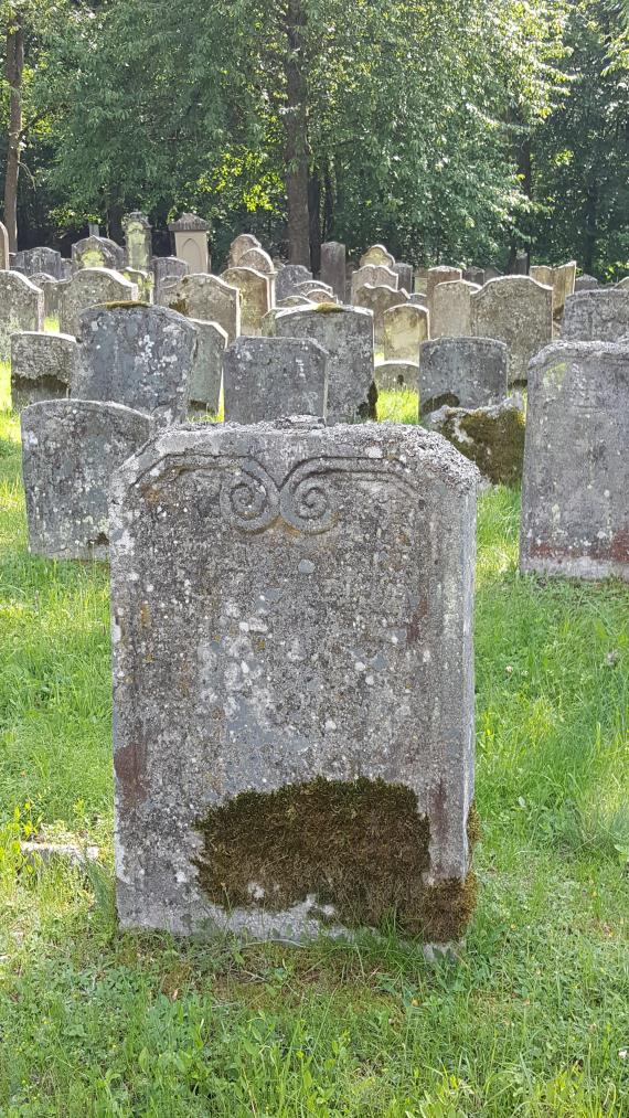 Kleinbardorf cemetery BLfD