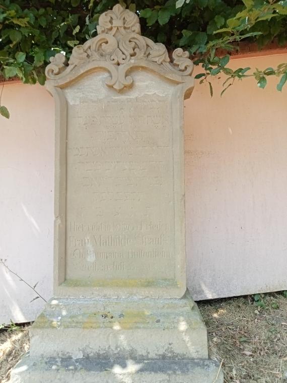 Buttenheim cemetery Hanke