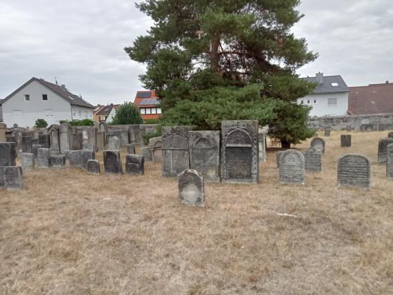 Baiersdorf cemetery Hanke