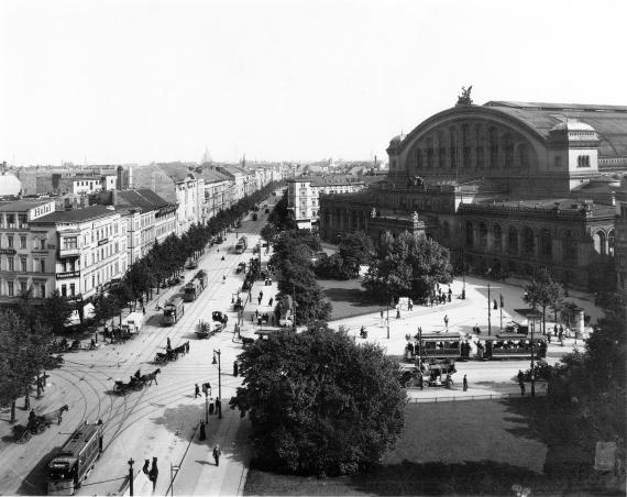 Straße und Gebäude