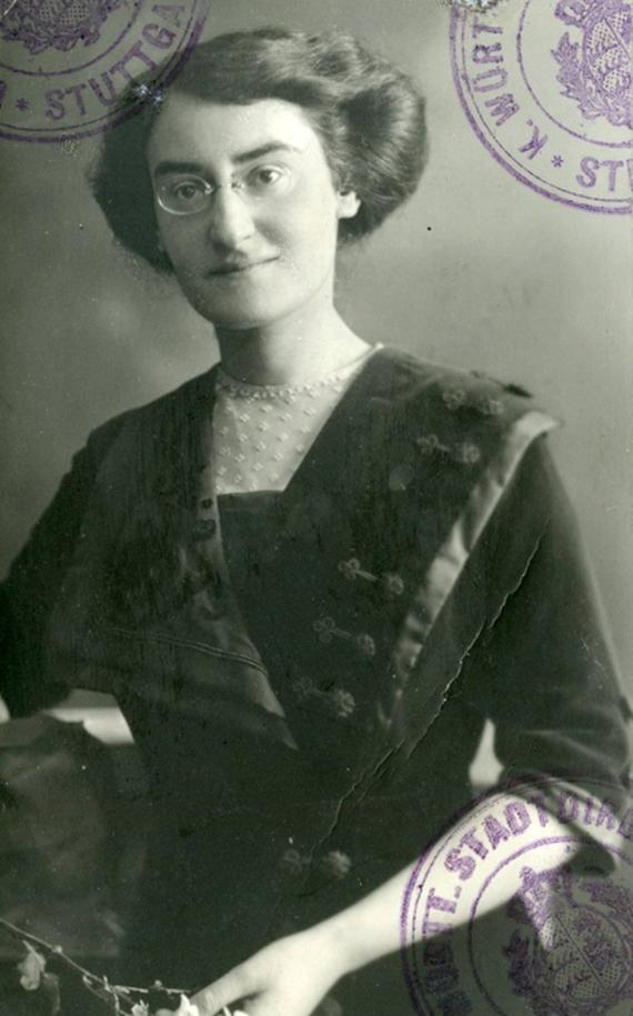 Portrait von Thekla Kauffmann