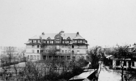 The sisters' house seen from the north