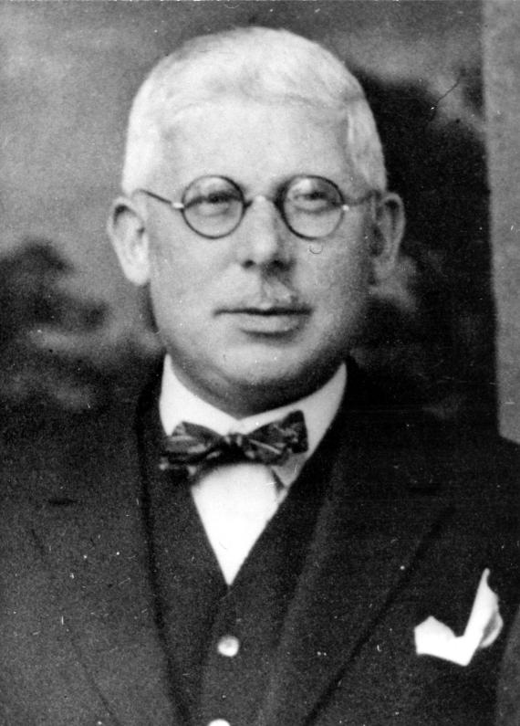 Emil Strauss (1878-1948), co-owner of the company Gebr.