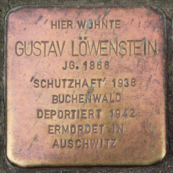 Schönebeck (Elbe) - Stolperstein Gustav Löwenstein vor seiner Wohnung Bahnhofstraße 21