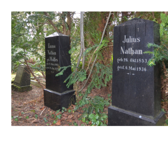 Grabsteine der Familie Nathan