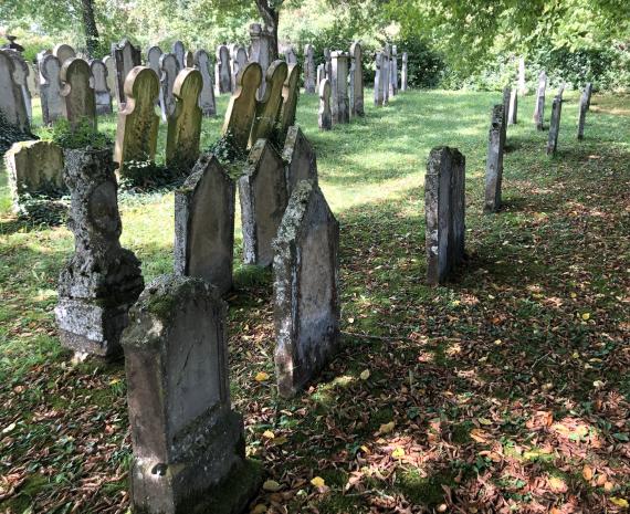 View of the older part of the Jewish cemetery in Crailsheim