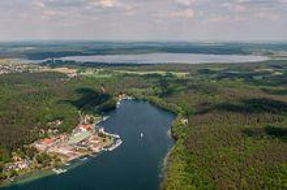 Marina at the Werbellinsee, in the back Joachimsthal and the Grimnitzsee