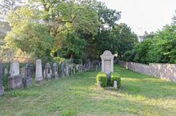 Jüdischer Friedhof in Aub