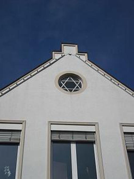 Star of David in the gable of a house