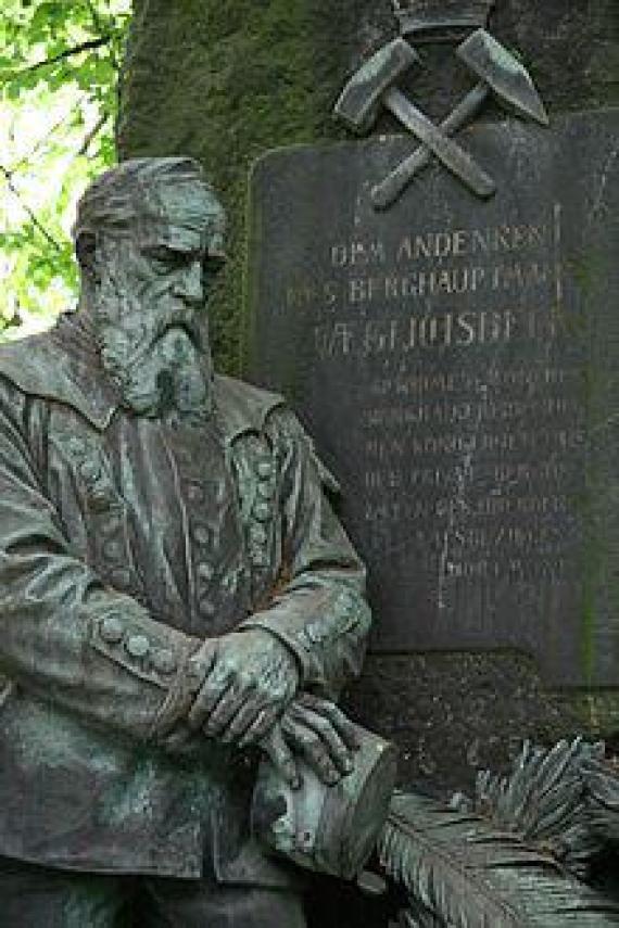 Grabmal Taeglichsbeck von Clemens Buscher