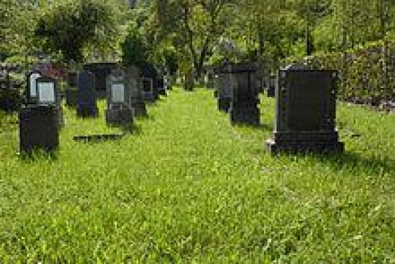 Jewish cemetery in Gondorf