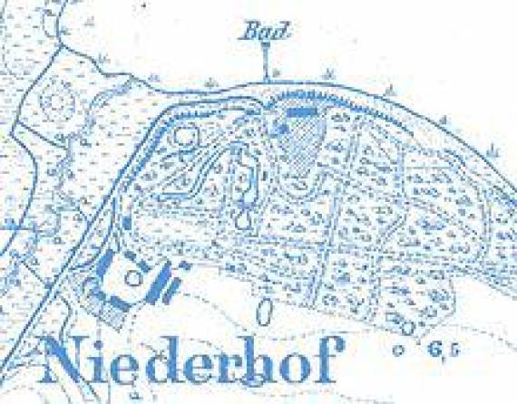 Jüdischer Friedhof in Niederhof 1880 – oben halblinks neben Ringwall – ohne Signatur