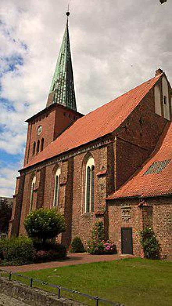 City church Neustadt, south side