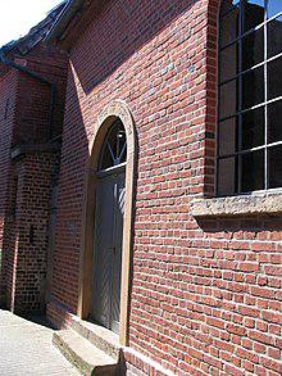 The synagogue of Drensteinfurt. Above the entrance you can see the Hebrew inscription.