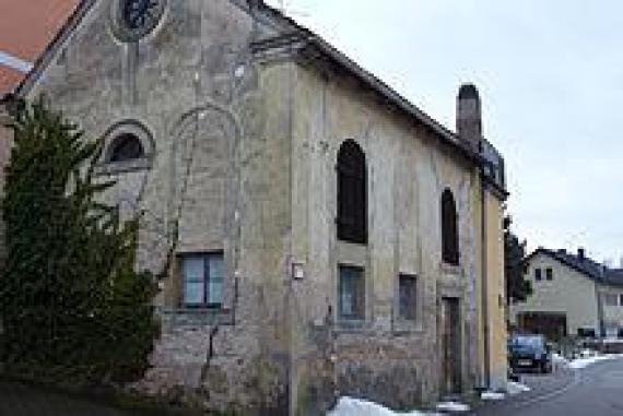 Gesamtansicht der ehemaligen Synagoge in Walsdorf Gesamtansicht der ehemaligen Synagoge in Walsdorf