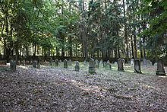 Jewish cemetery in Weimarschmieden