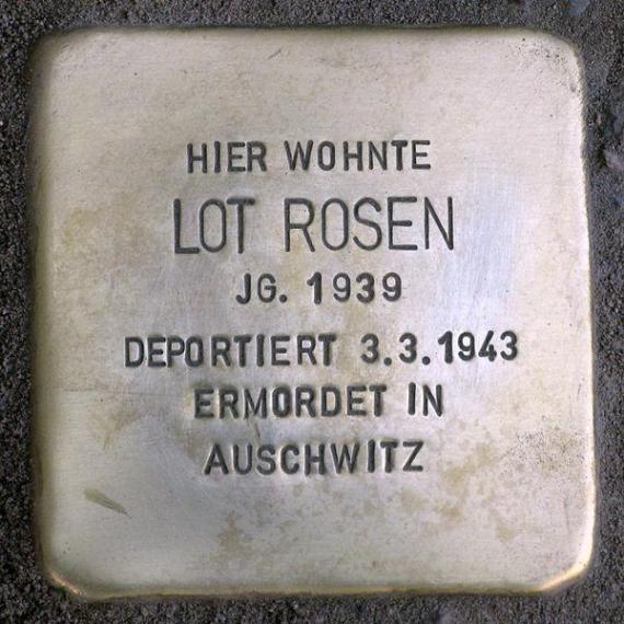 https://upload.wikimedia.org/wikipedia/commons/thumb/b/b9/Stolperstein.Friedrichshain.Liebigstra%C3%9Fe_23.Lot_Rosen.5619.jpg/600px-Stolperstein.Friedrichshain.Liebigstra%C3%9Fe_23.Lot_Rosen.5619.jpg