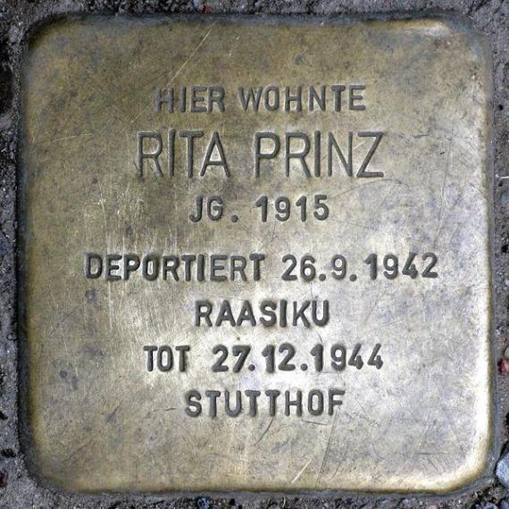 https://upload.wikimedia.org/wikipedia/commons/thumb/9/9a/Stolperstein.Friedrichshain.Niederbarnimstra%C3%9Fe_7.Rita_Prinz.7921.jpg/600px-Stolperstein.Friedrichshain.Niederbarnimstra%C3%9Fe_7.Rita_Prinz.7921.jpg