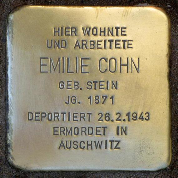 https://upload.wikimedia.org/wikipedia/commons/thumb/d/df/Stolperstein.K%C3%B6penick.Alt-K%C3%B6penick_34.Emilie_Cohn.5528.jpg/600px-Stolperstein.K%C3%B6penick.Alt-K%C3%B6penick_34.Emilie_Cohn.5528.jpg