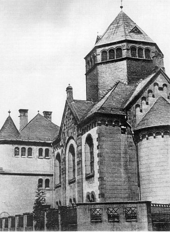 Synagogengebäude in Alsfred: erbaut 1904/05, eingeweiht im Jahr 1906