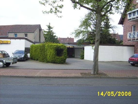 Heute Parkplatz, kein Gedenken Heute Parkplatz, kein Gedenken