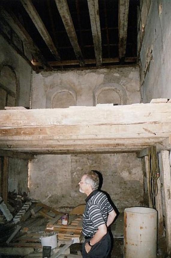 The former synagogue in Dühren - view to the east (July 2004)