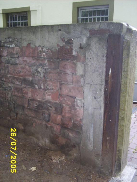 Last remnant of the street gate and property wall