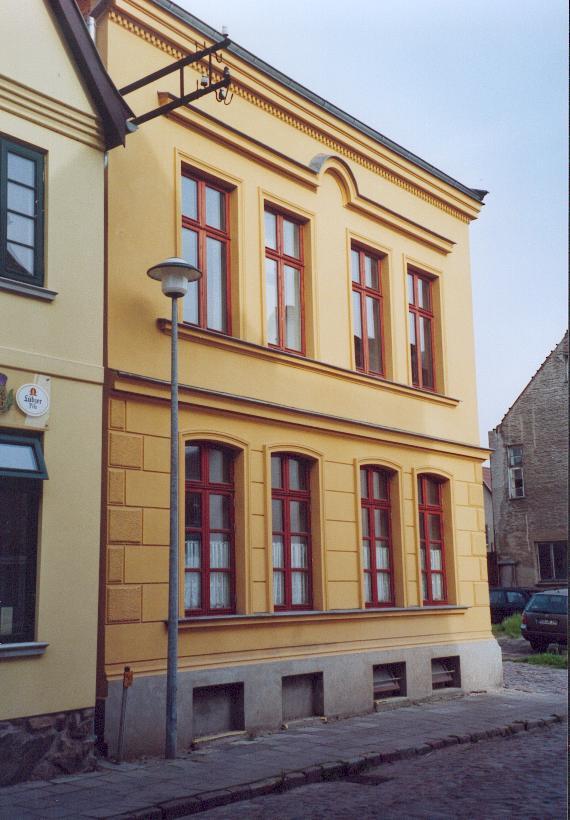 Exterior view 2005