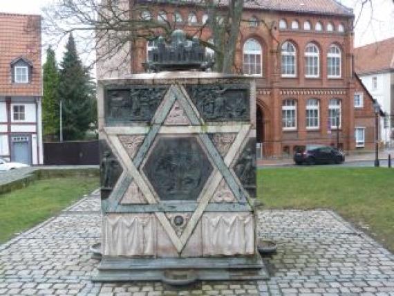 Memorial stone