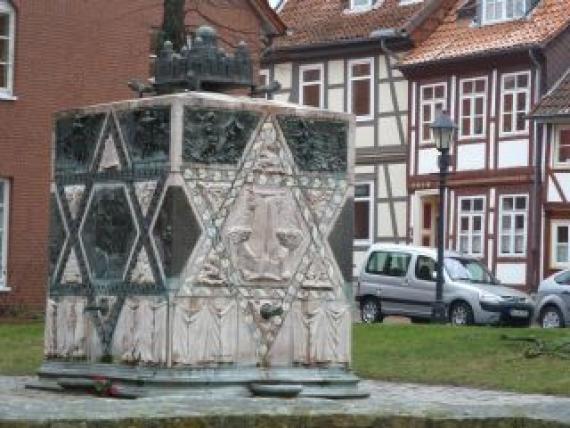 Memorial stone