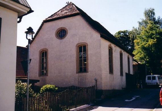 Die Synagoge in Heinsheim - von Osten gesehen (2003) Die Synagoge in Heinsheim - von Osten gesehen (2003)
