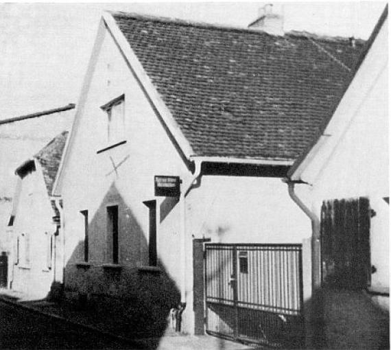 Ehemaliges Synagogengebäude in Heusenstamm (um 1970)