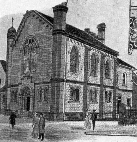 Außenaufnahme der Synagoge in Höchst (Ausschnitt aus einer historischen Postkarte)