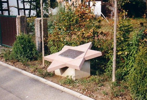 Memorial stone for the former synagogue in Nonnenweier (2003)