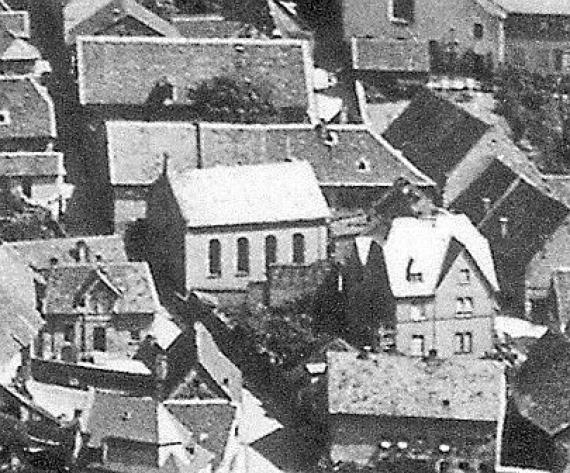 Former synagogue in Oppenheim (detail from aerial photo)