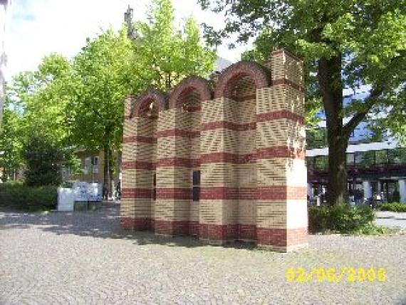 Gedenkmauer