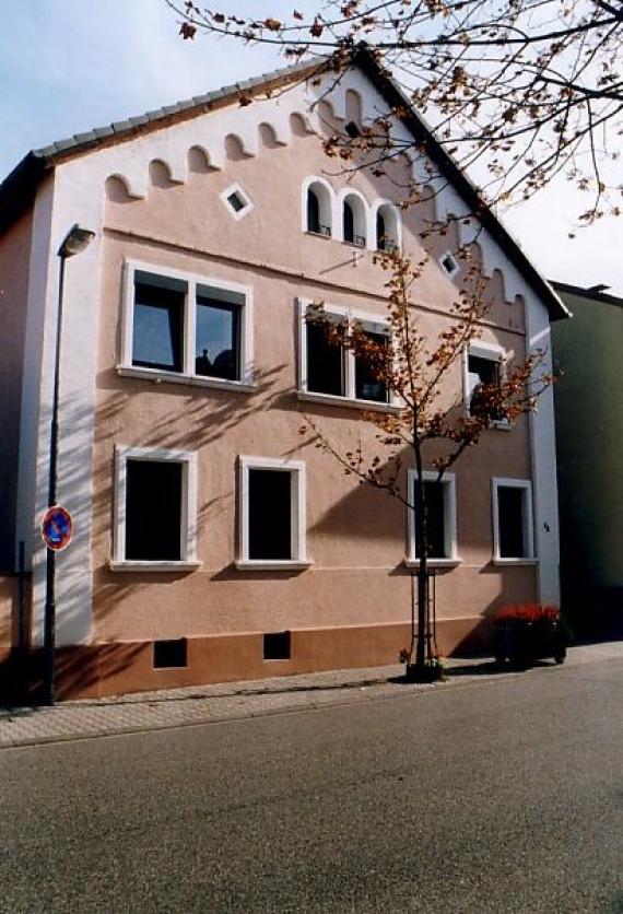 Die ehemalige Synagoge in Reilingen, heute Wohnhaus