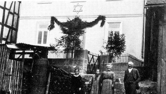 The synagogue in Treis in 1929 after the renovation of the synagogue building.