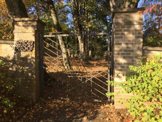 Entrance gate to the Jewish cemetery Ellwangen