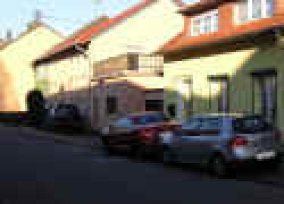 Hier stand früher die Synagoge Brotdorf