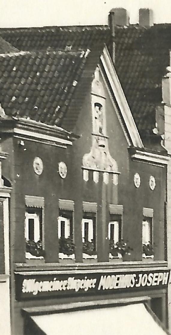 Historical picture postcard of Dorsten - market place with stores, - ca. 1920 - detail enlargement "Modehaus Joseph".