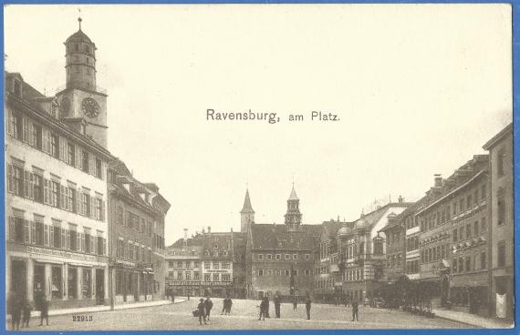 Historische Ansichtskarte von Ravensburg - Am Platz - mit dem Geschäftshaus Maier Landauer aus der Zeit um 1900-1905