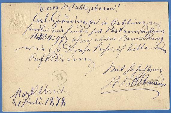 Auf der Rückseite der Karte befindet sich ein geschäftlicher Text. Zudem findet sich noch ein kleiner kreisförmiger runder Stempel mit der Zahl 11, - ein sogenannter Briefträgerstempel, mit dem die Briefträger die von Ihnen  ausgetragene  Post kennzeichneten.