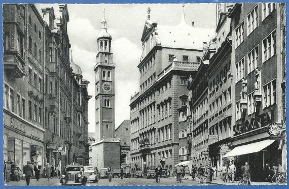 Die Untere Maximilianstraße mit dem Kaufhaus Schocken The lower Maximilianstraße with the department store Schocken