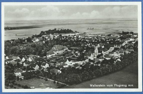 Wallerstein vom Flugzeug aus, - mit jüdischem Friedhof, Ansichtskarte um 1956