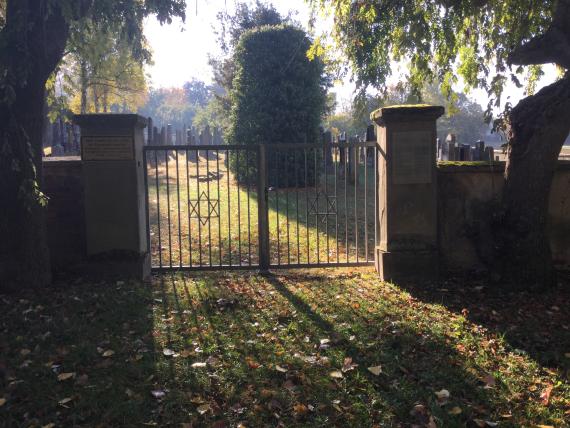 Entrance gate to the Jewish cemetery Nördlingen