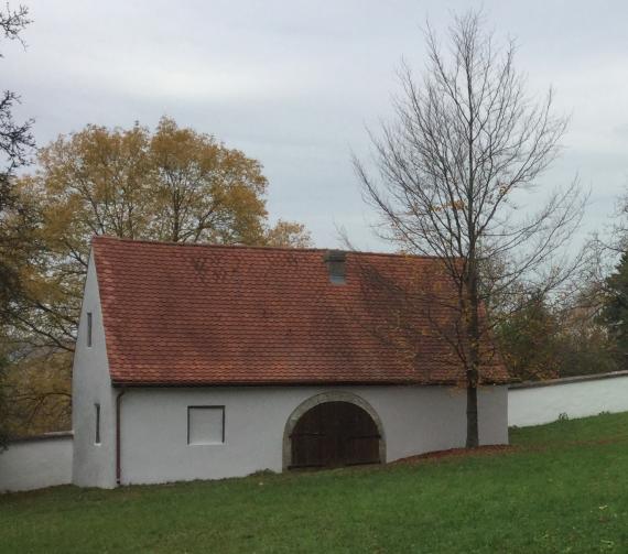 Jewish cemetery Mönchsdeggingen - Tahara house - south side