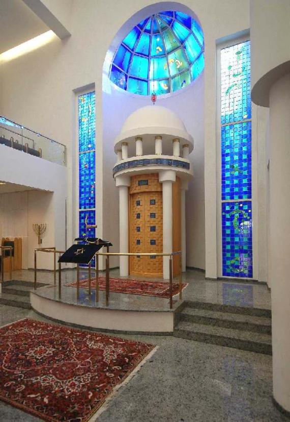 Interior to the Torah shrine