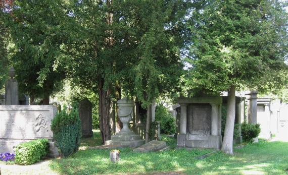Old Israelite Cemetery Munich-4