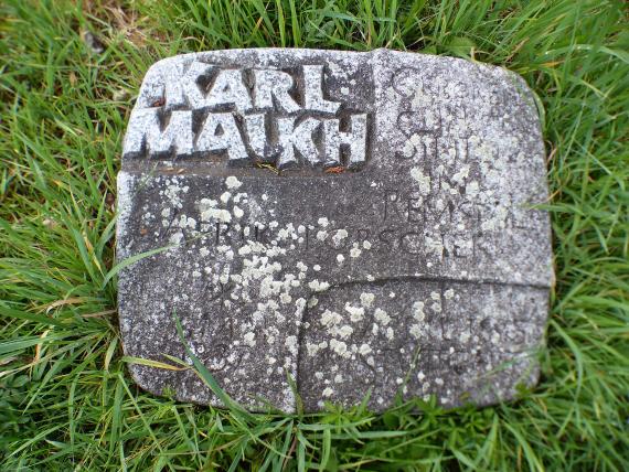 Grabstein Karl Mauch, Pragfriedhof Stuttgart, 20190428